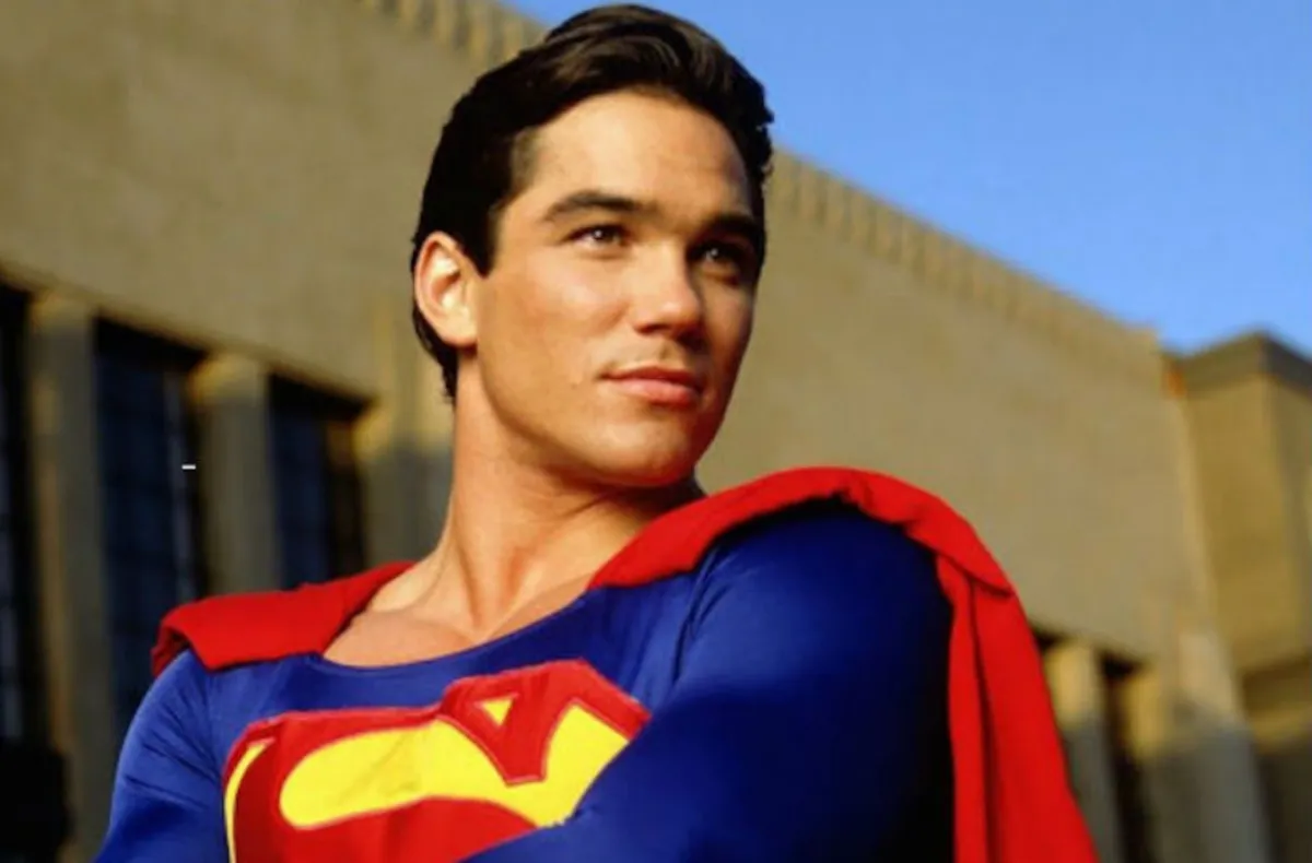 dean cain in a suit that doesn't belong to him. image: ABC