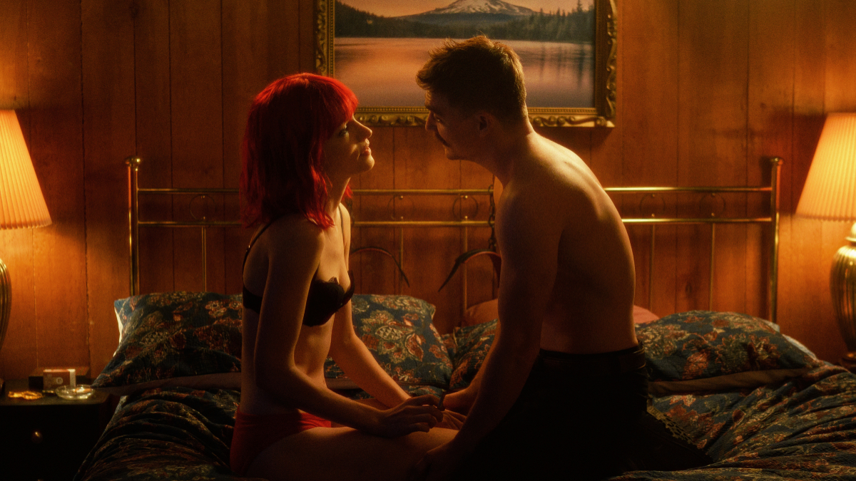 Willa Fitzgerald and Kyle Gallner in 'Strange Darling'